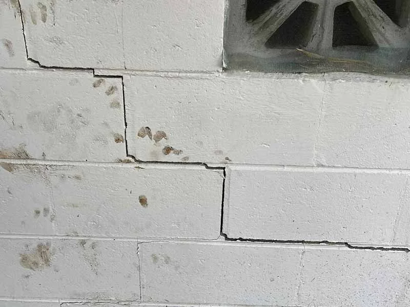 Cracked Wall / Structural Repair (6)